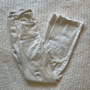 Grey Bandit white jeans